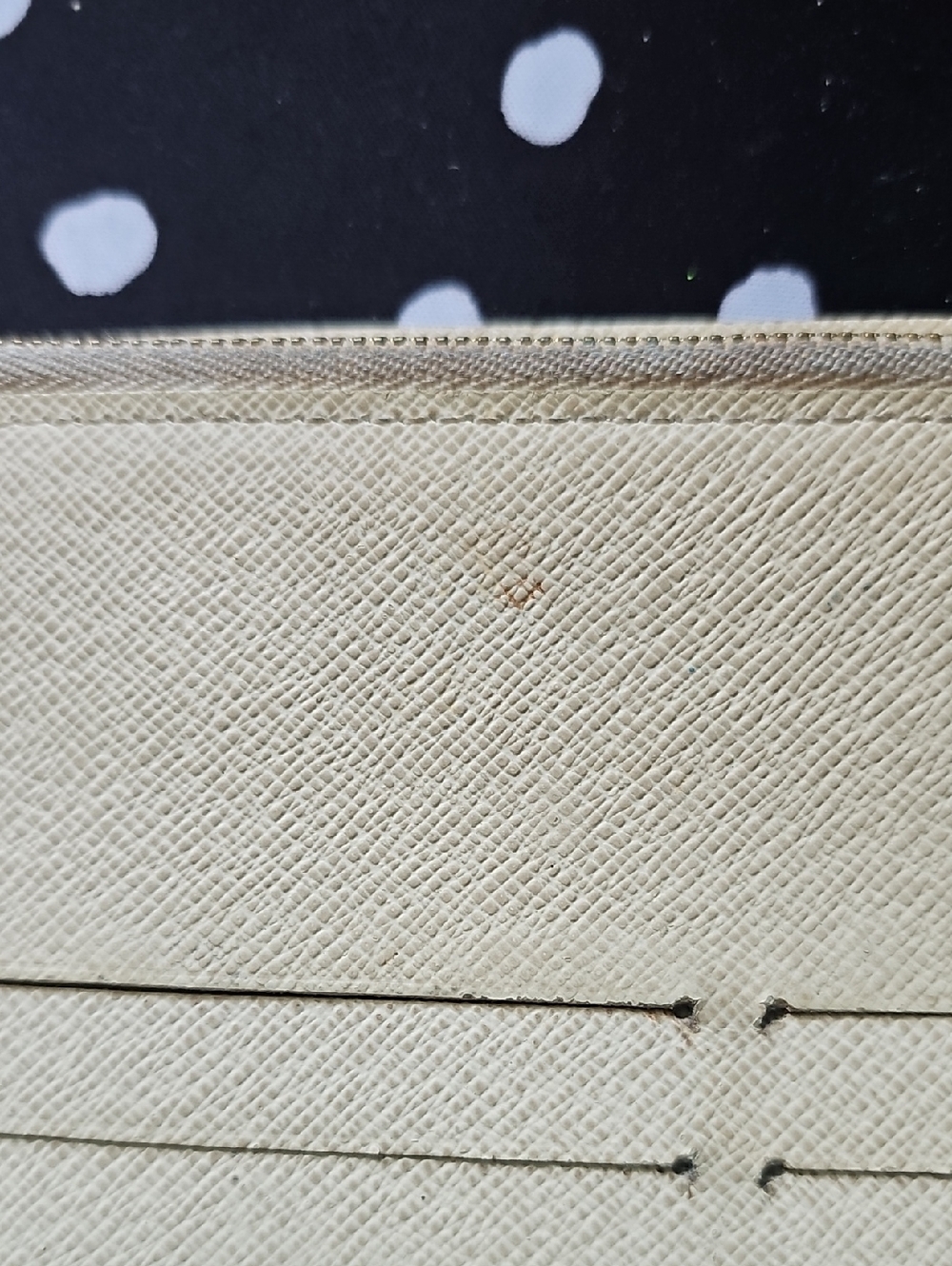 💥💥PROJECT PIECE💥💥 Louis Vuitton Damier Azure Checkered Wallet - Beige/White - Picture 6 of 8